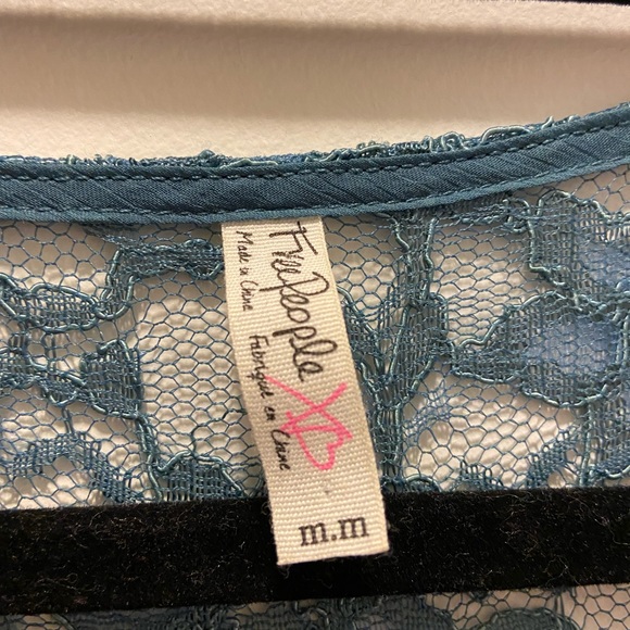 Free People Lace Top Size M - Picture 3 of 3